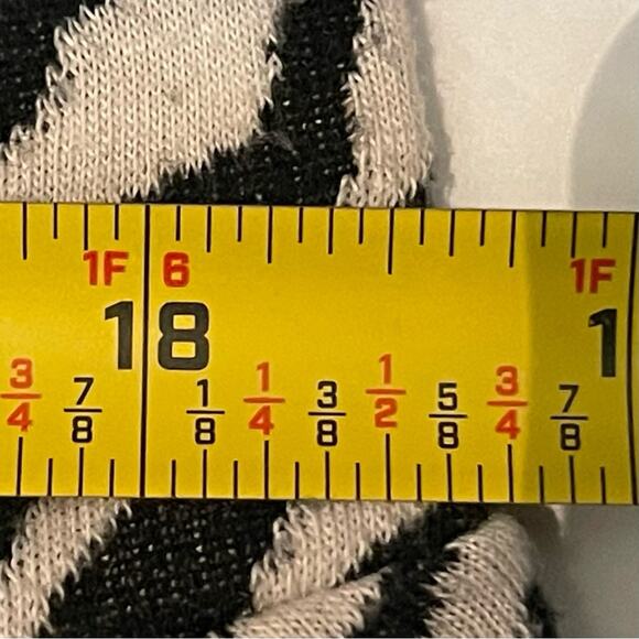 Tyler Boe Knit Mock Turtleneck Zebra Dress Size S - Picture 10 of 11